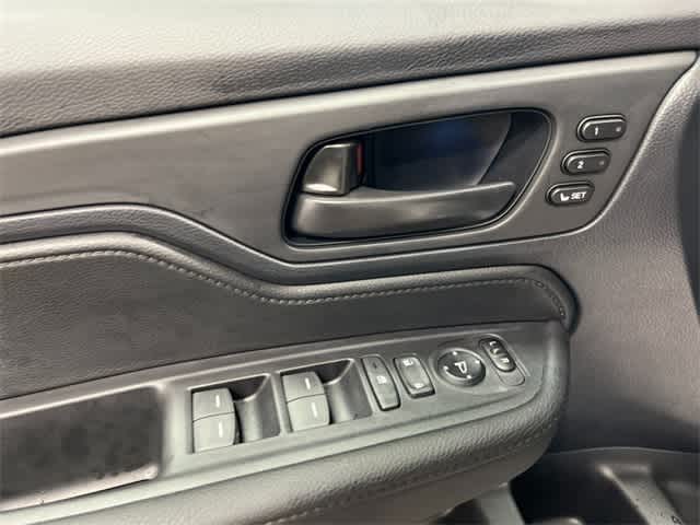 Thumbnail: 2026 Honda Odyssey - 12