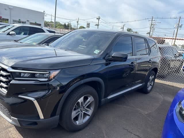 Thumbnail: 2024 Honda Pilot - 2