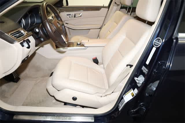 Thumbnail: 2015 Mercedes-Benz E-Class - 15