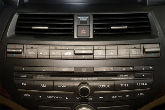 Thumbnail: 2012 Honda Crosstour - 27