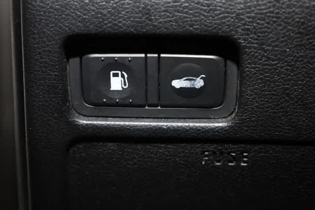 Thumbnail: 2014 Hyundai Sonata - 20