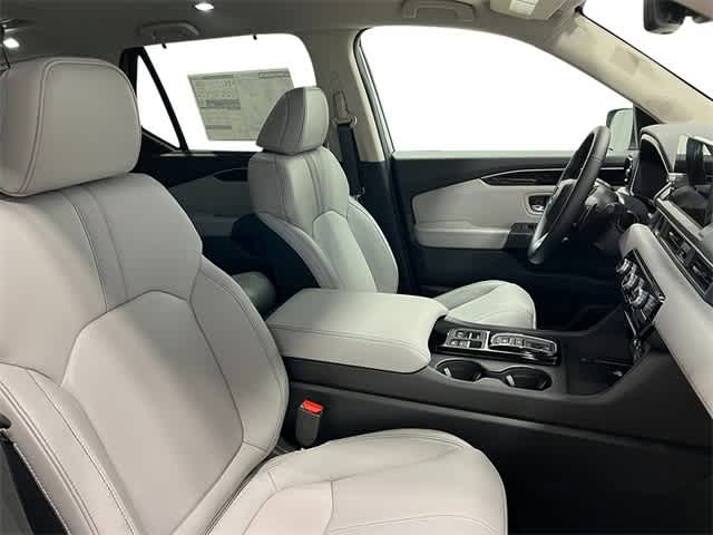 Thumbnail: 2025 Honda Pilot - 32