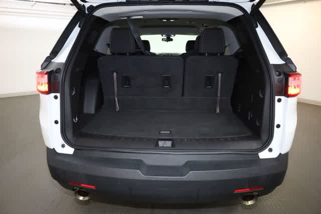 Thumbnail: 2019 Chevrolet Traverse - 32