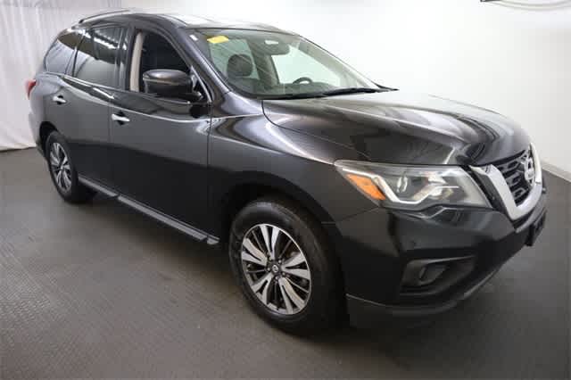 Thumbnail: 2017 Nissan Pathfinder - 10