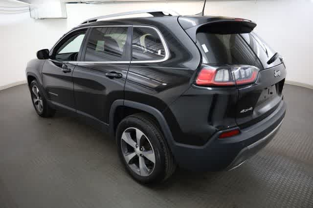 Thumbnail: 2019 Jeep Cherokee - 4