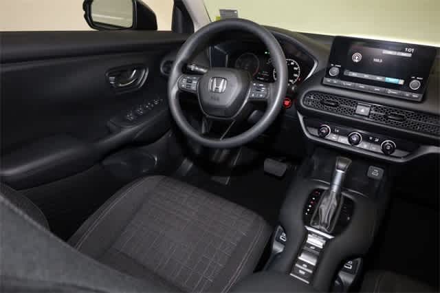 2023 Honda HR-V LX 16