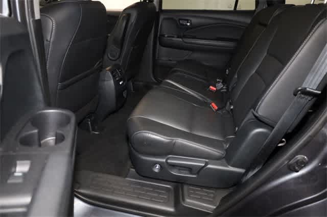 Thumbnail: 2022 Honda Pilot - 21