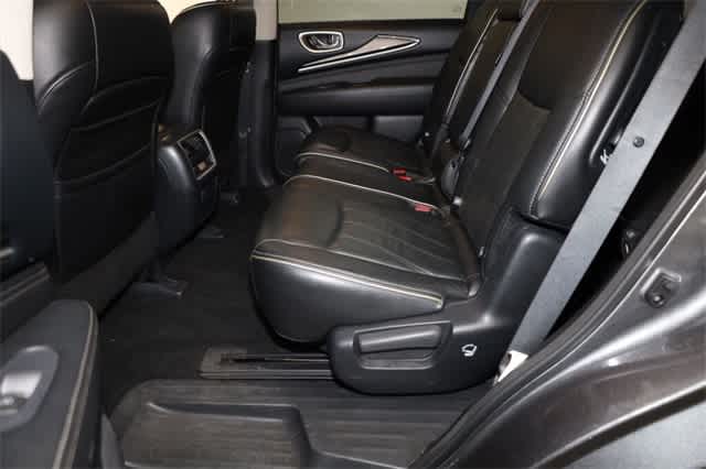 Thumbnail: 2017 INFINITI QX60 - 21