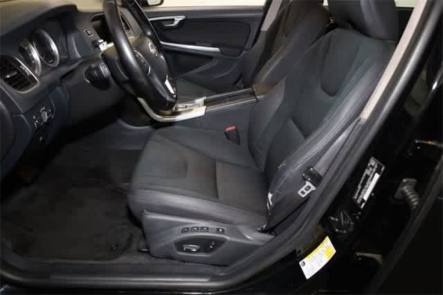 Thumbnail: 2012 Volvo S60 - 15
