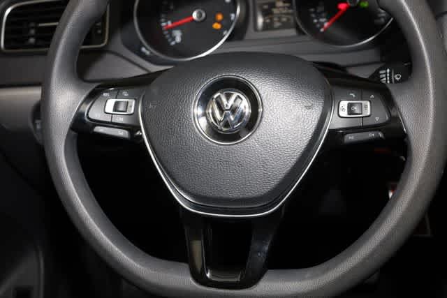 Thumbnail: 2018 Volkswagen Jetta - 27