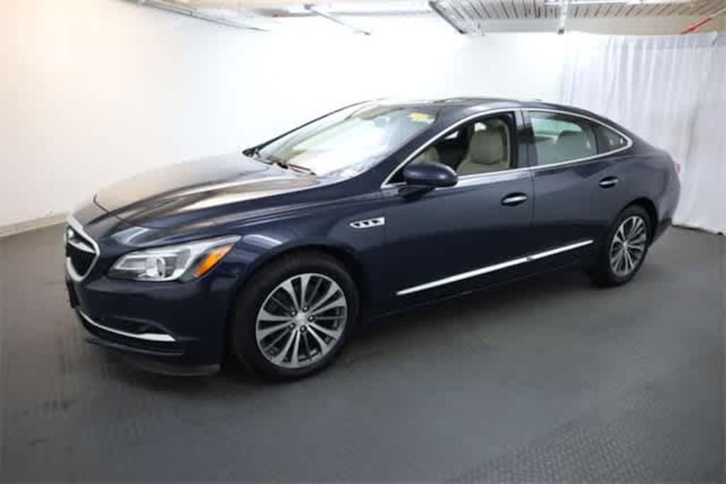 Used 2017 Buick LaCrosse Essence Sedan