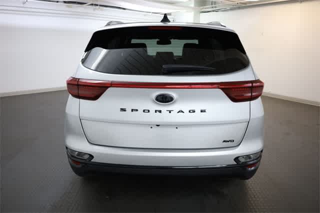 Thumbnail: 2022 Kia Sportage - 6