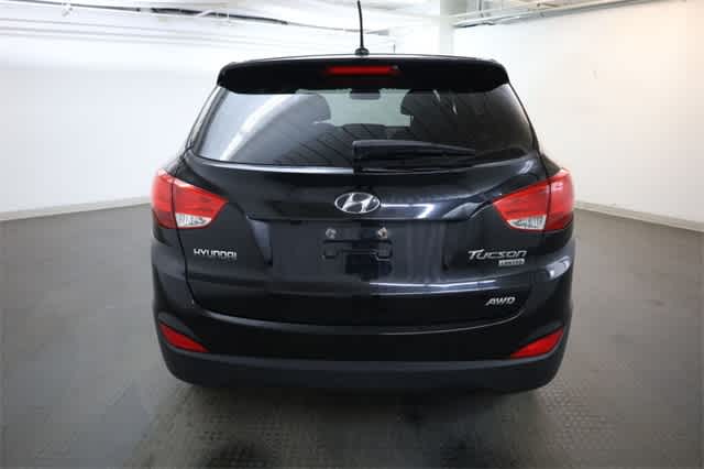 Thumbnail: 2011 Hyundai Tucson - 6