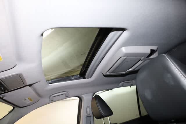 Thumbnail: 2021 Honda Pilot - 21