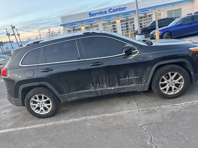 Thumbnail: 2015 Jeep Cherokee - 18