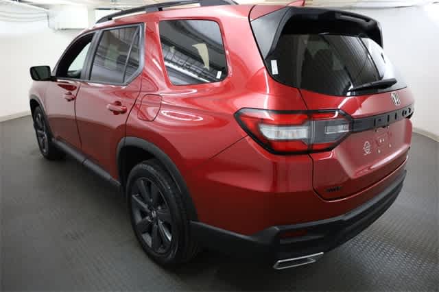 Thumbnail: 2023 Honda Pilot - 4