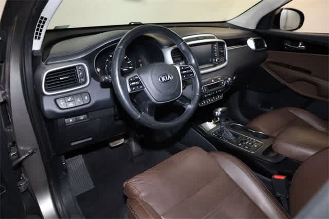 Thumbnail: 2019 Kia Sorento - 14