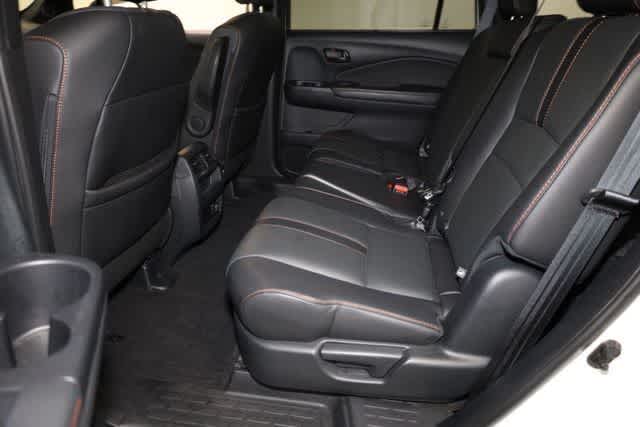 Thumbnail: 2023 Honda Passport - 21