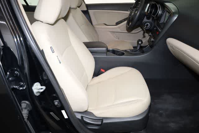 Thumbnail: 2014 Kia Optima - 31