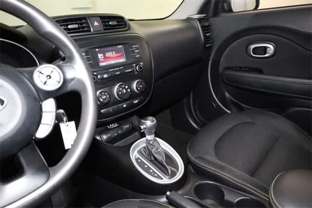 Thumbnail: 2015 Kia Soul - 23