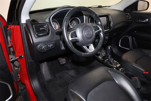 Thumbnail: 2019 Jeep Compass - 14