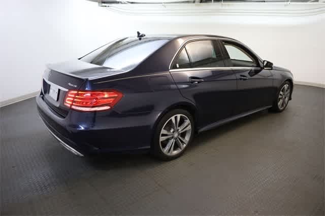 Thumbnail: 2015 Mercedes-Benz E-Class - 8