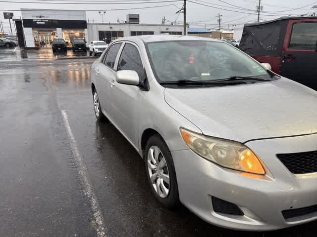 Thumbnail: 2010 Toyota Corolla - 15