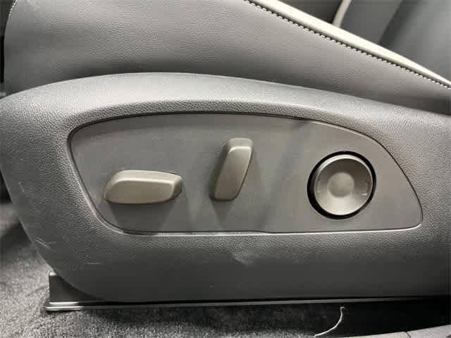 Thumbnail: 2026 Honda Prologue - 15