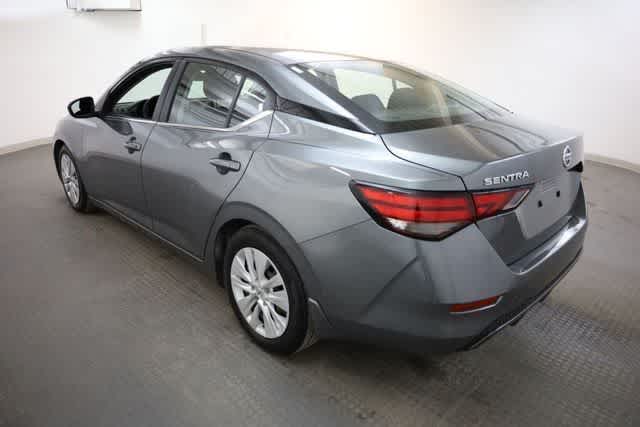 Thumbnail: 2020 Nissan Sentra - 4