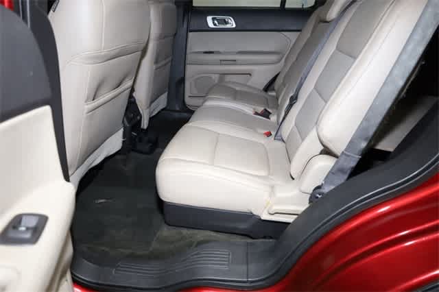 Thumbnail: 2014 Ford Explorer - 21