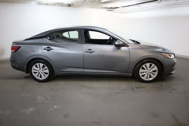 Thumbnail: 2020 Nissan Sentra - 9