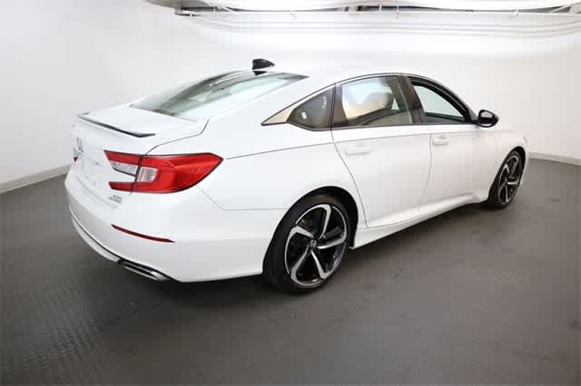 Thumbnail: 2022 Honda Accord - 9