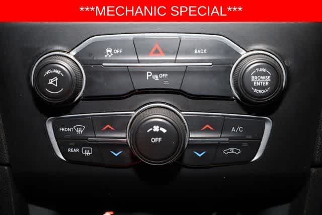 Thumbnail: 2015 Dodge Charger - 27