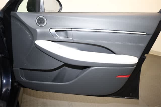 Thumbnail: 2021 Hyundai Sonata - 22