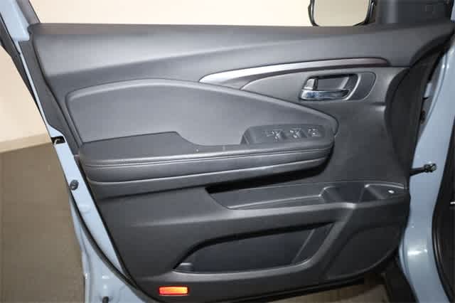 Thumbnail: 2022 Honda Pilot - 13