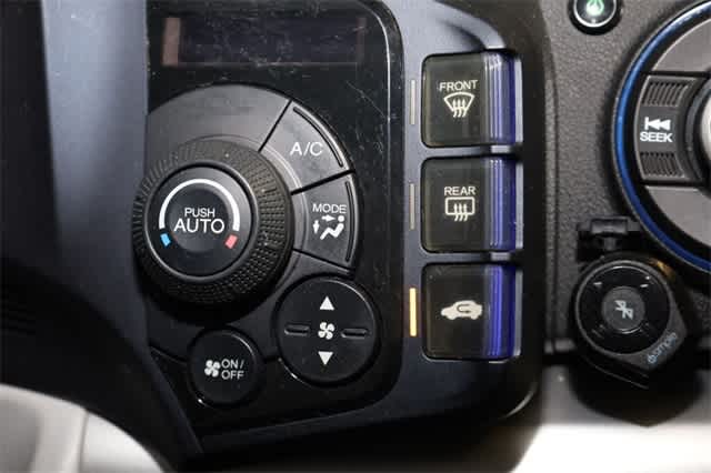 Thumbnail: 2011 Honda CR-Z - 30