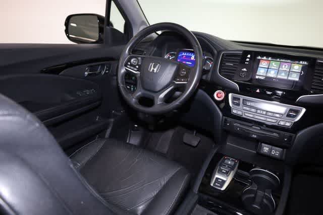 Thumbnail: 2020 Honda Pilot - 16