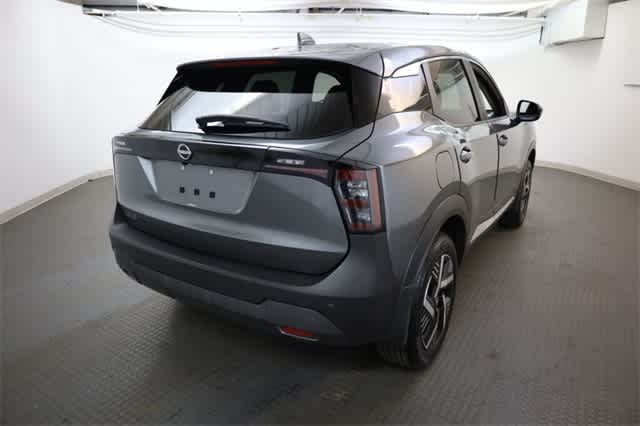 Thumbnail: 2025 Nissan Kicks - 7