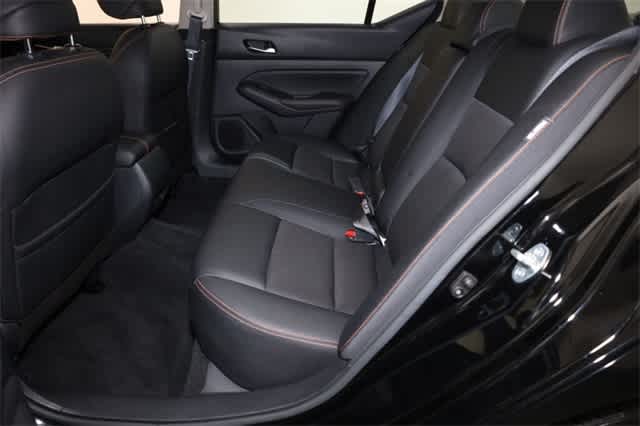 Thumbnail: 2020 Nissan Altima - 21