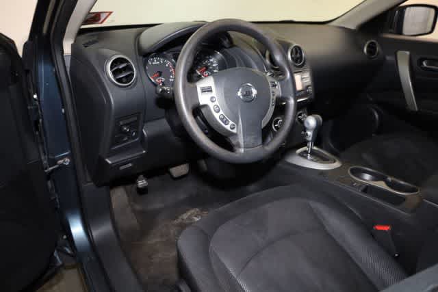 Thumbnail: 2013 Nissan Rogue - 14