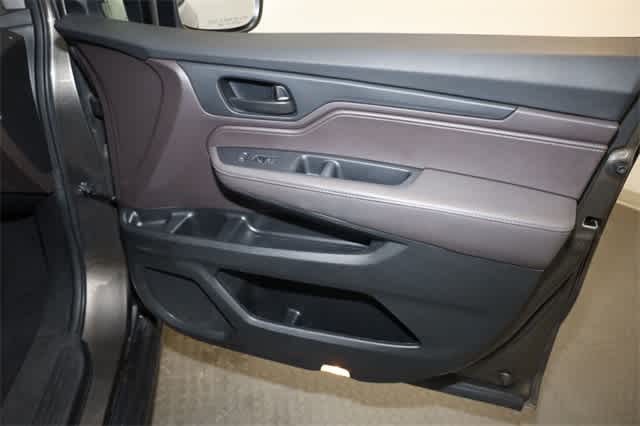 Thumbnail: 2021 Honda Odyssey - 34