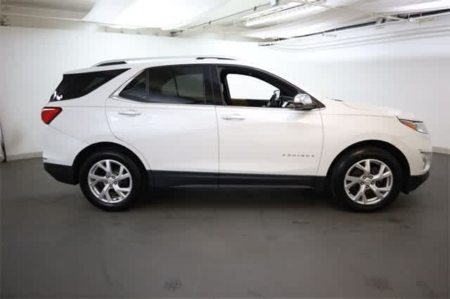 Thumbnail: 2018 Chevrolet Equinox - 9