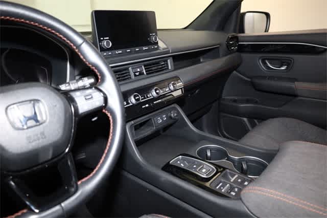 Thumbnail: 2023 Honda Pilot - 25