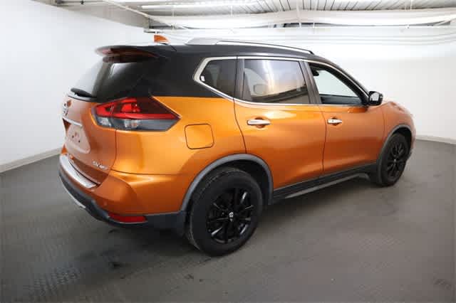 Thumbnail: 2019 Nissan Rogue - 8