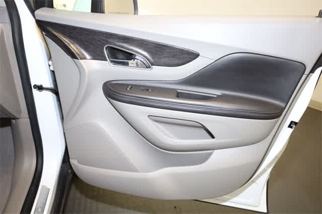 Thumbnail: 2016 Buick Encore - 22