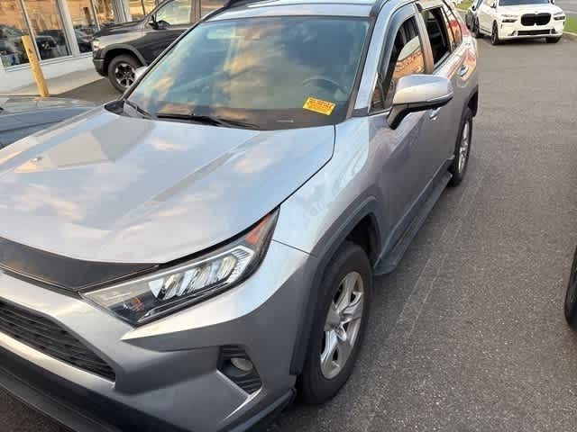 Thumbnail: 2021 Toyota RAV4 - 16