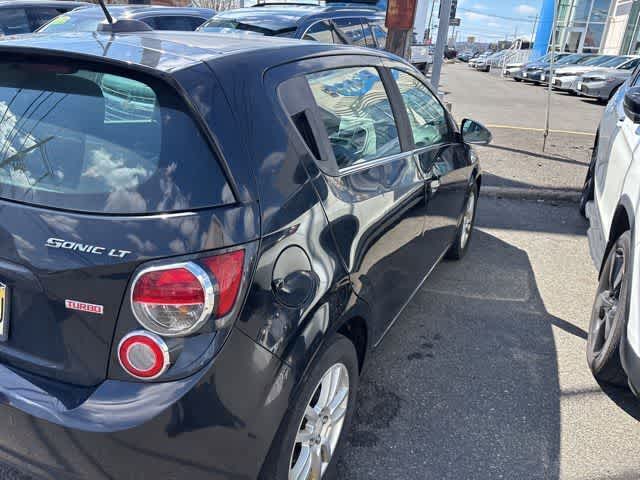 Thumbnail: 2016 Chevrolet Sonic - 12