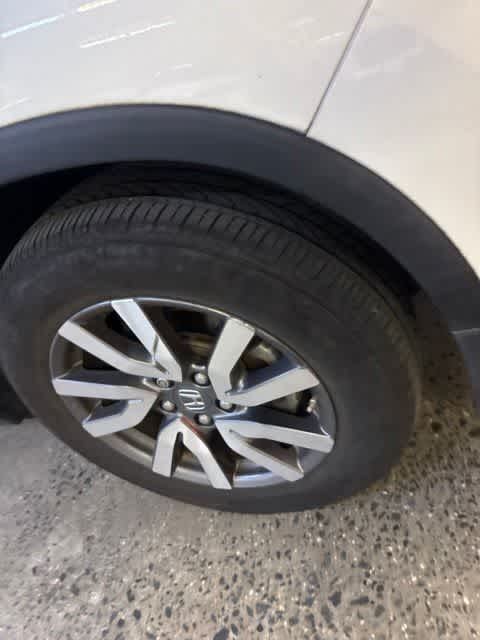 Thumbnail: 2019 Honda Pilot - 24