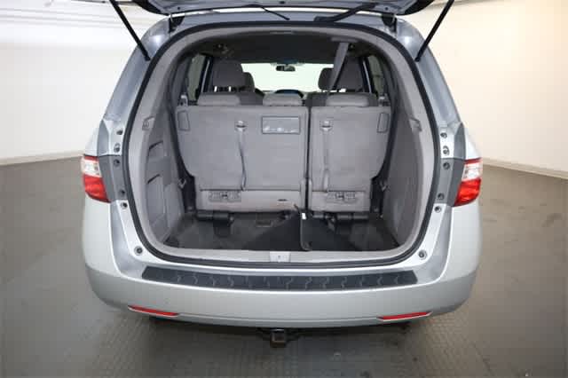 Thumbnail: 2011 Honda Odyssey - 31