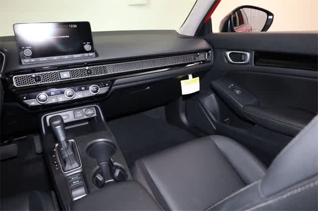 Thumbnail: 2024 Honda Civic - 18